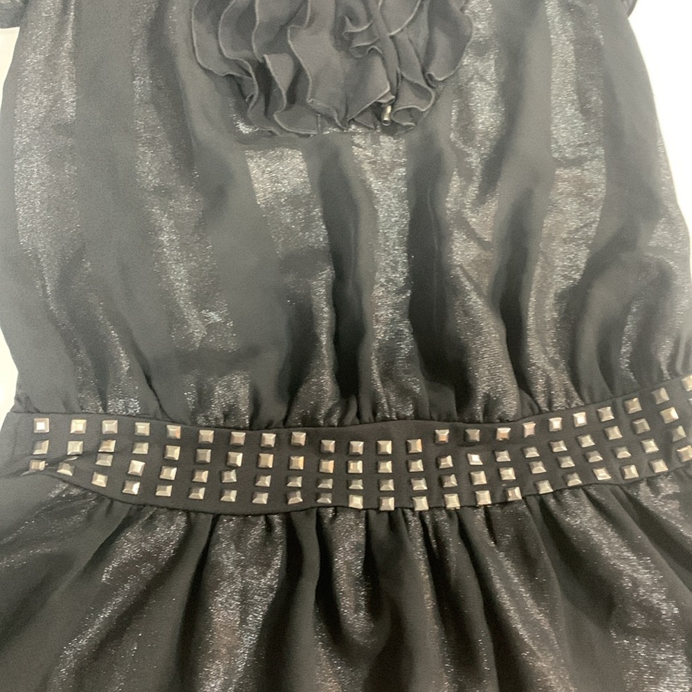 Veryeve Ruffeled Blouse - Picture 3 of 5